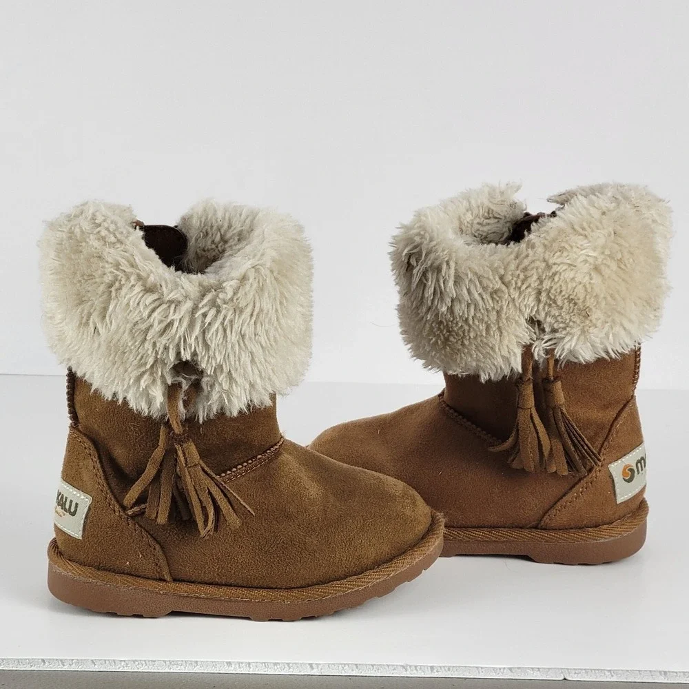 Makalu‎ Suede Moccasins Boots Toddler's Size 6 Brown